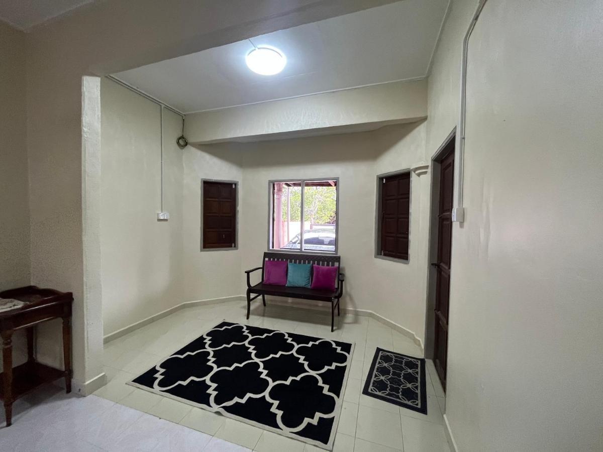 Ahza My Homestay Kemaman Chukai Ngoại thất bức ảnh